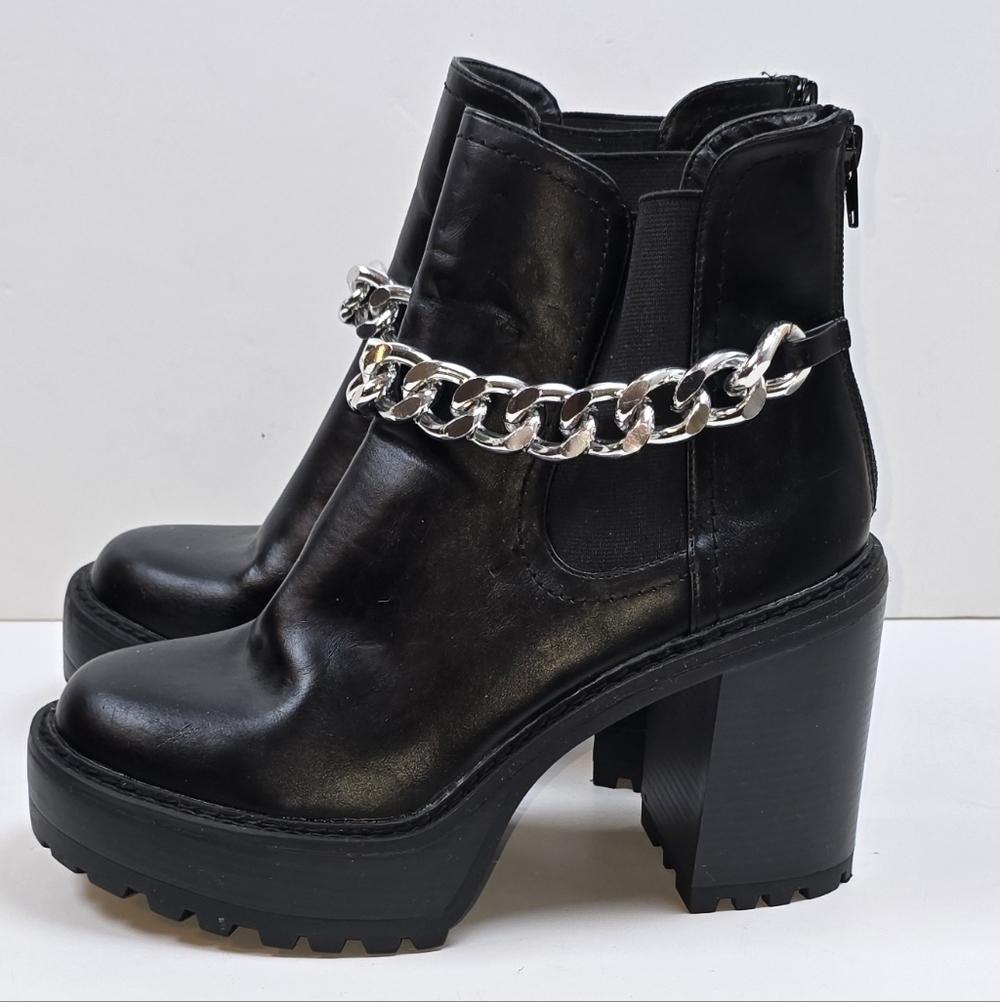 Madden Girl Chunky Platform Ankle Boots Chain Detail Lug Sole Size 9 Punk Goth - Picture 9 of 14